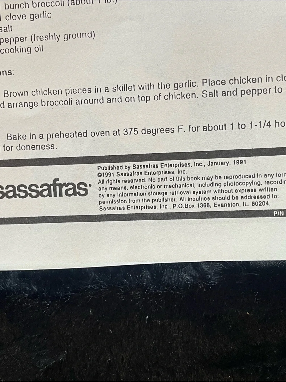 VTG 1991 Sassafras Superstone La Cloche Bread Baking Dome Original Box, Pamphlet